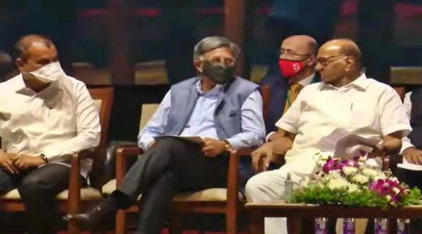 ८. क्लासेसमुळे समांतर शैक्षणिक यंत्रणा तयार झालीय. या २ वर्षात ग्रामीण आणि आर्थिक घटकांमधील कित्येक मुलं सीईटीतील गुणांच्या अभावी उच्च शिक्षणापासून वंचित राहिले : राजेंद्र पवार