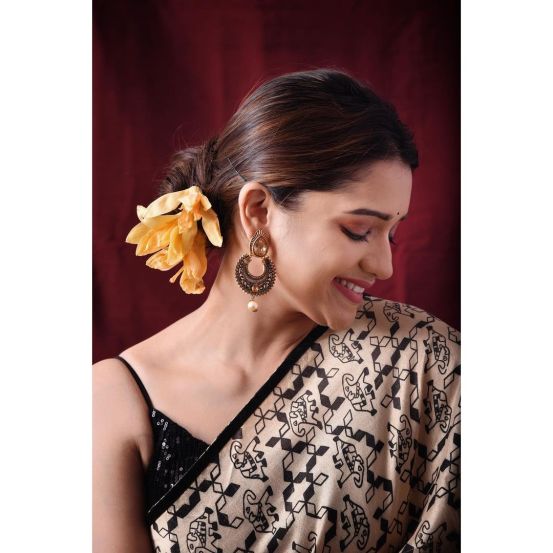 Hruta Durgule Prateek Shah