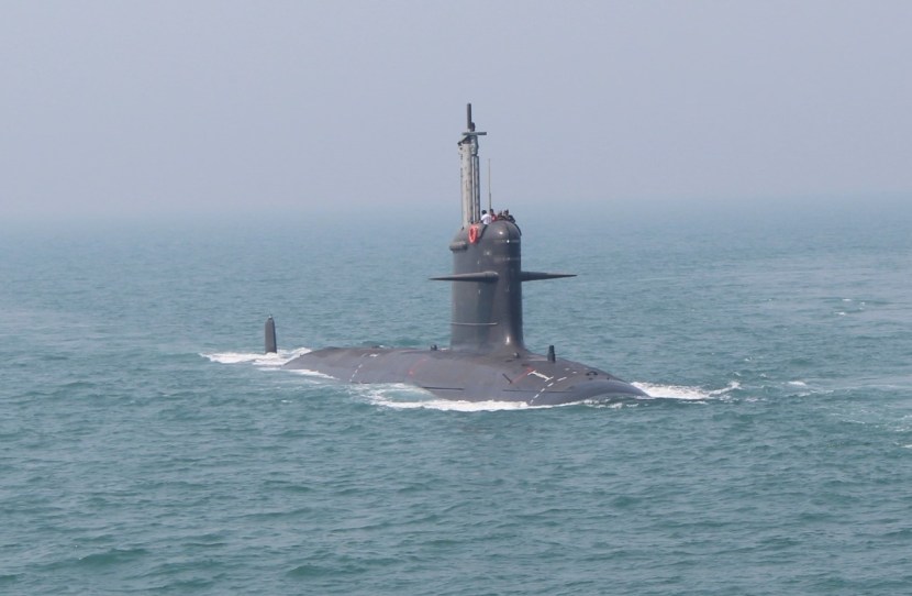 कलवरी नंतर 'आयएनएस खंडेरी', 'आयएनएस करंज' या पाणबुड्या नौदलात दाखल झाल्या. आता 'आयएनएस वेला' ही पाणबुडी मुंबईत नौदल प्रमुखांच्या उपस्थितीत नौदलात दाखल होत आहे.