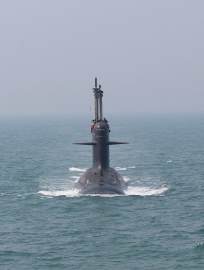 आयएनएस वेलाच्या बांधणीला २०१६ च्या सुमारास सुरुवात झाली. मे २०१९ मध्ये वेलाचे जलावतरण झाले आणि चाचण्यांना सुरुवात झाली. दोन वर्षांच्या कसून चाचण्यांनंतर वेला आता नौदलात दाखल होत आहे.