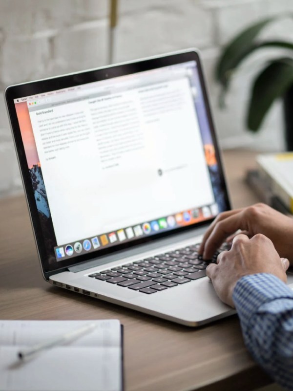 Laptop Screen Cleaning Tips