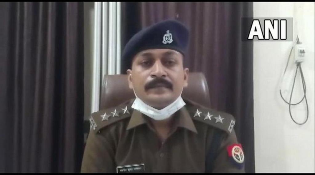 Man Spitting While Making Rotis Arrested Ghaziabad police