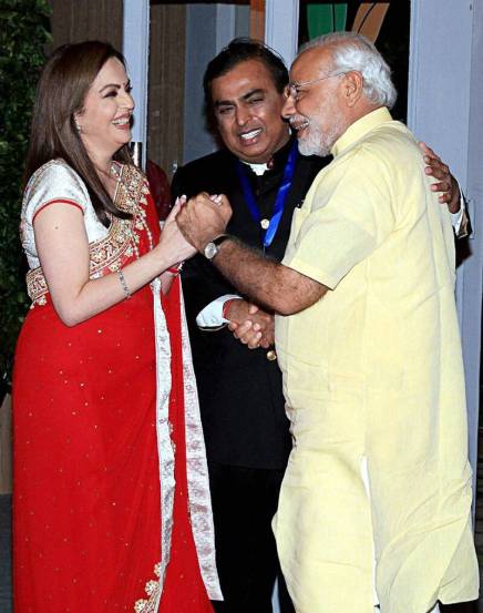 Nita Ambani Birthday Special Information Photos