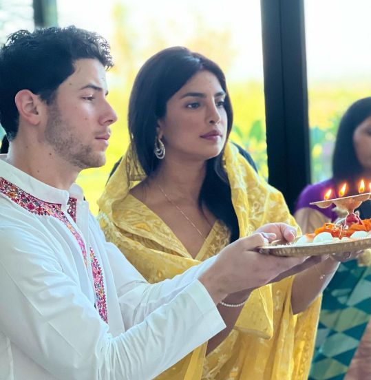 Priyanka Chopra Nick Jonas