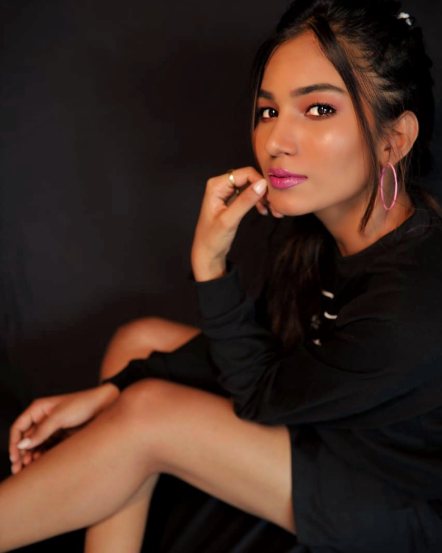 Purva Shinde Hot Photos