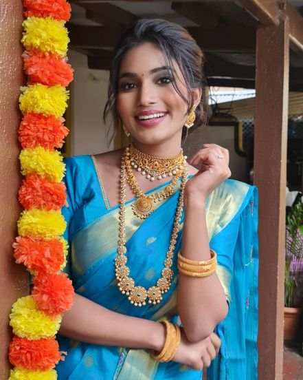 Purva Shinde Hot Photos