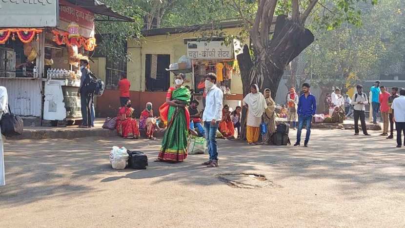 राज्यातील इतर जिल्ह्यांमध्ये देखील हीच परिस्थिती पाहायला मिळते आहे.