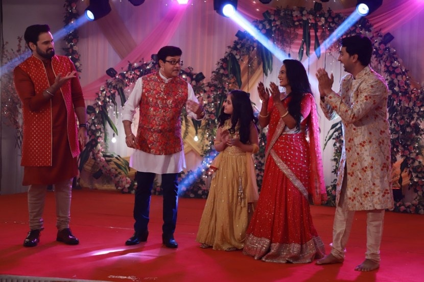 Sajiri Mau Shaunak Marriage Mulgi Zali Ho Photos