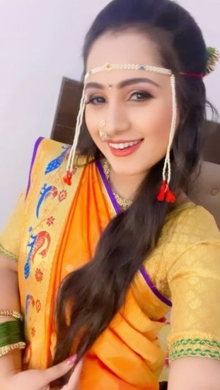 Sajiri Mau Shaunak Marriage Mulgi Zali Ho Photos