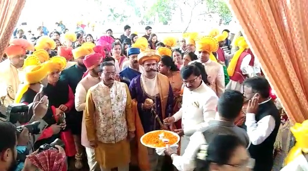 Sanjay Raut Daughter Wedding