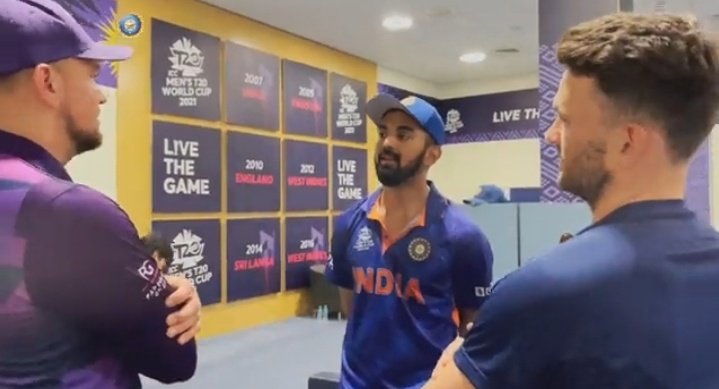 Scotland players visit Indian dressing room