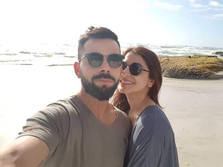 Virat Kohli Anushka Sharma Love Story Romantic Photos
