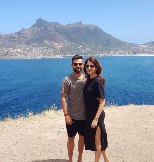 Virat Kohli Anushka Sharma Love Story Romantic Photos