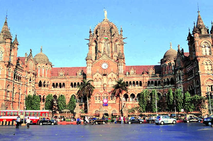 मध्य रेल्वेवरील फलाट तिकीटदर १० रुपये मध्य रेल्वेवरील फलाट तिकीटदर १० रुपये