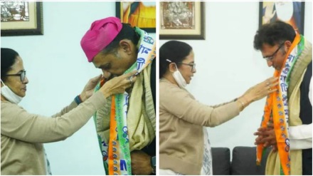 kirti azad ashok tanvar joins tmc