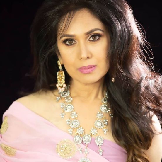 (All PHOTOS : meenakshi seshadri instagram)