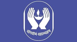दावा न केलेले १६ हजार कोटी रुपये ‘एलआयसी’कडे पडून!