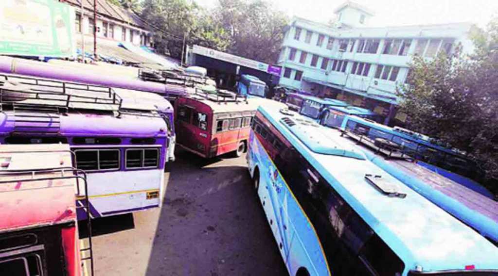 निलंबित एसटी कर्मचाऱ्यांवर बडतर्फीची टांगती तलवार