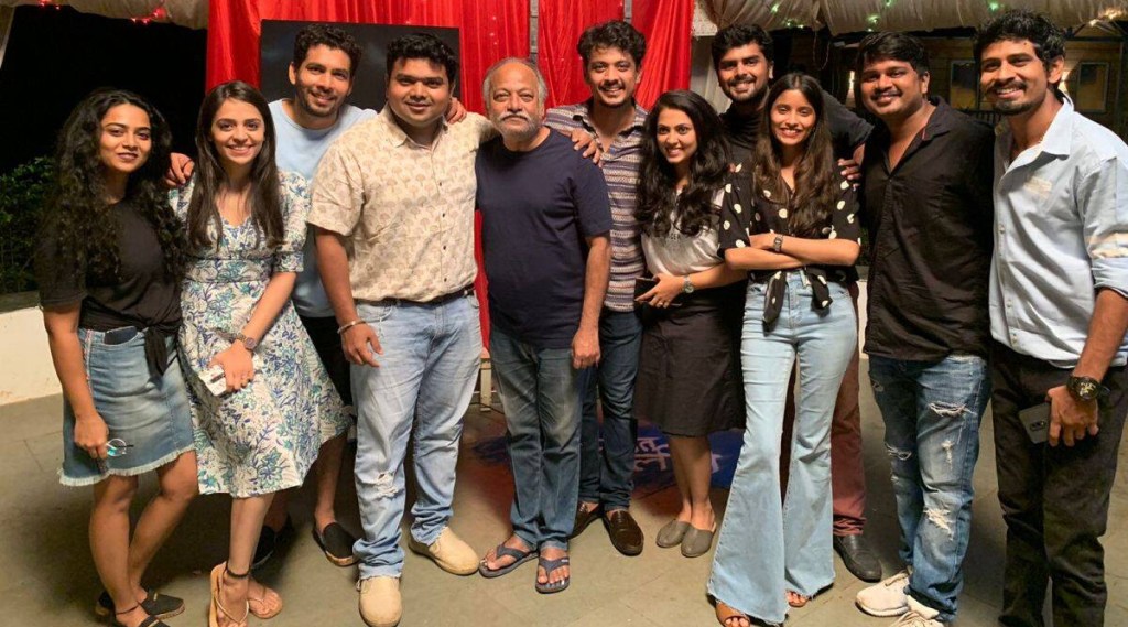 ‘ती परत आलीये’ मालिका घेणार प्रेक्षकांचा निरोप, मालिकेचा शेवटचा भाग चित्रित ‘ती परत आलीये’ मालिका घेणार प्रेक्षकांचा निरोप, मालिकेचा शेवटचा भाग चित्रित