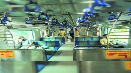 ‘ट्रान्स हार्बर’वर एसी लोकलला थंड प्रतिसाद