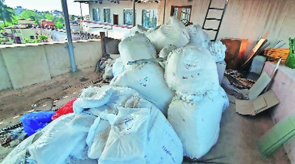 पालिकेचा कोटय़वधींचा औषधसाठा धूळखात