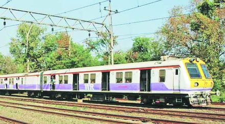 नेरुळ-खारकोपर मार्गावरील दुपारच्या प्रवाशांची दैना