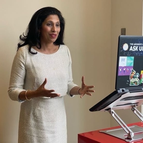  भारतीय वंशाच्या लीना नायर फ्रेंच लक्झरी ग्रुप शनैलच्या मुख्य कार्यकारी अधिकारी (CEO) बनणार आहेत.