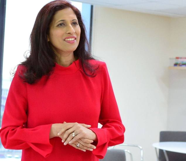 त्यानंतर लीनांनी जमशेदपूरच्या झेवियर्स स्कूल ऑफ मॅनेजमेंट (XLRI) मधून एमबीएची पदवी घेतली.