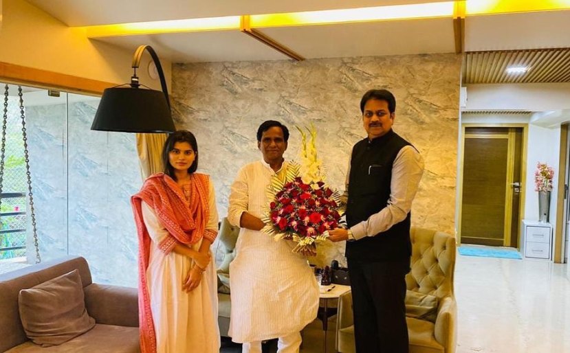 Daughter of BJP leader Harshvardhan Patil Ankita Patil to marry Balasaheb Thackeray grandson Nihar Thackeray 
