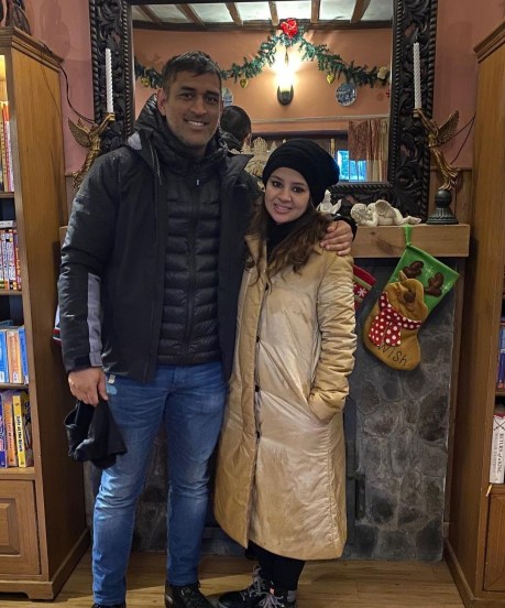 याचं कारण म्हणजे १४ वर्षांपूर्वी आजच्याच दिवशी दोघेही पहिल्यांदा भेटले होते.