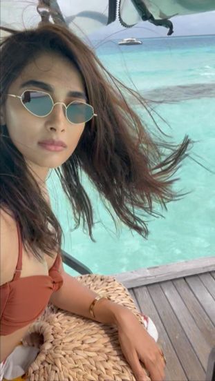 Pooja Hegde Maldives Photos