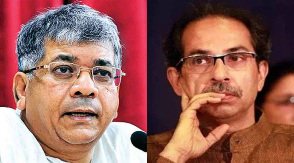 “जमावबंदी लागू करून आवाज दाबण्याचा प्रयत्न केला, तर…”, प्रकाश आंबेडकरांचा ठाकरे सरकारला इशारा