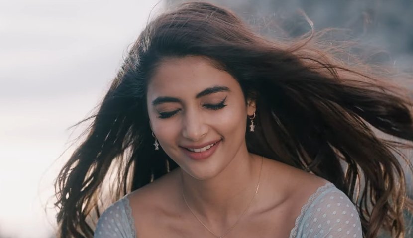 radhe shyam trailer pooja hegde prabhas intimate scene goes viral from romantic love drama