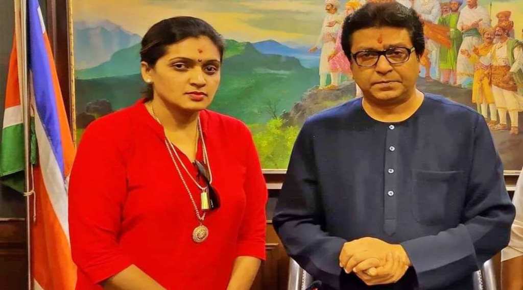 राज ठाकरे पुण्यात येण्याआधीच मनसेला मोठा झटका, रुपाली पाटलांचा राजीनामा