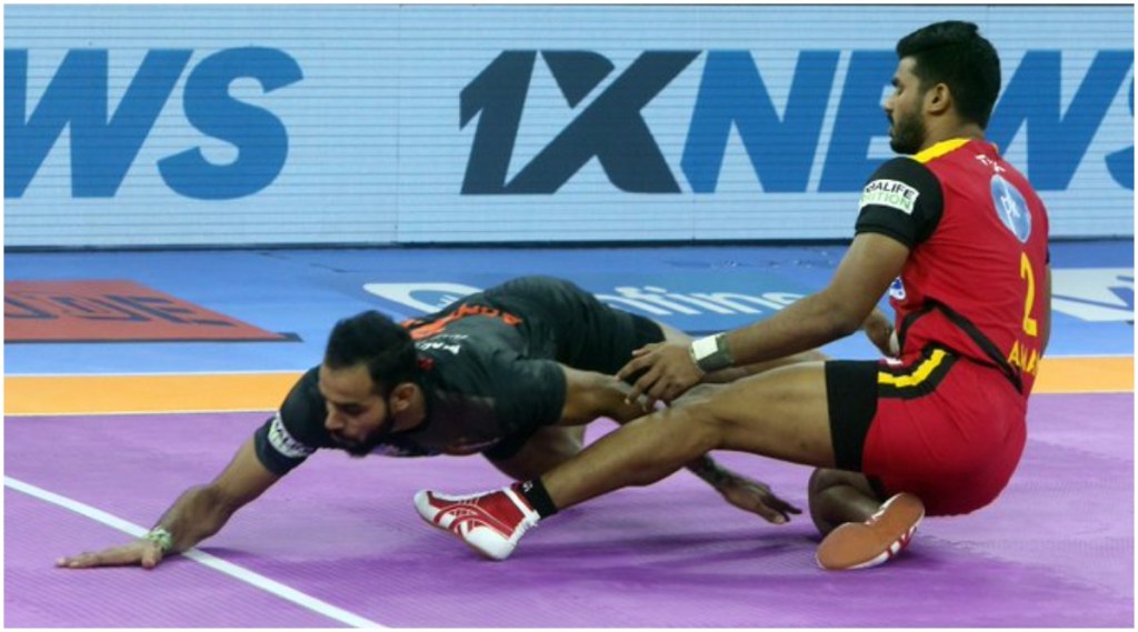 Pro Kabaddi League 2021 : पहिल्याच सामन्यात यू मुंबाचा बंगळुरू बुल्सवर दणदणीत विजय
