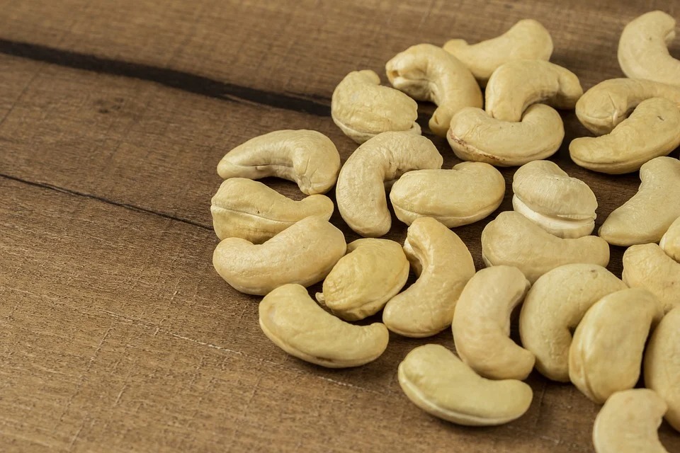 cashew nuts cashew nuts