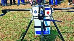 जव्हारमध्ये ड्रोनद्वारे लसपुरवठा यशस्वी; जव्हार ते झाप दुर्गम भागात ३०० मात्रांचा पुरवठा