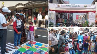 Pune laxmi road no vehicle day celebrate