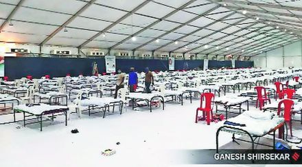 करोना जम्बो केंद्रे चालवायची कशी?