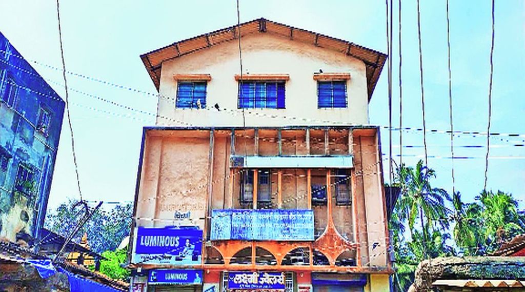 वादावादीमुळे विकासाकडे दुर्लक्ष