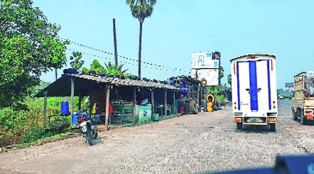 शहरबात : ‘रोड मार्जिन’मधील अनियमितता दुर्लक्षित