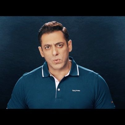 पुढे तो म्हणाला, 'मी असे काहीच करत नाही आणि मला असे वाटते की चित्रपट नेहमी असेच असावेत. पण आजकाल ओटीटीमुळे एक वेगळा ट्रेंड पाहायला मिळतो. मी स्वत: तो कंटेन्ट पाहात नाही. पण प्रेक्षक ते पाहतात.'