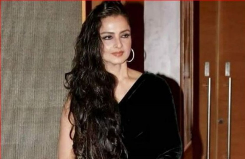 अभिनेत्री रेखाचे पूर्ण नाव भानुरेखा गणेशन आहे परंतु रेखाने कधीही तिचे आडनाव वापरले नाही. यामागचे कारण म्हणजे तिचे वडील जैमिनी गणेशन यांनी तिला त्यांचं नाव दिलं नव्हतं. 