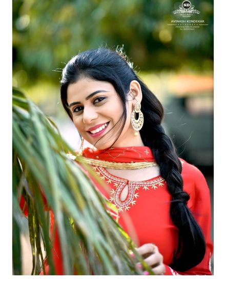 Aai Kuthe Kay Karte Abhishek Anagha Wedding Photos
