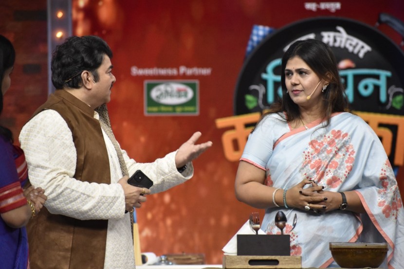 Kitchen Kalakar Rohit Pawar Pankaja Munde Praniti Shinde