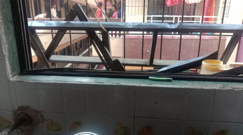 नालासोपाऱ्यात घरगुती गॅस गळतीमुळे आग, दोन जण जखमी