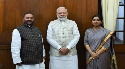 UP Election: ‘समाजवादी पक्षात गेलेल्या वडिलांविरोधात प्रचार करणार का?,’ भाजपा खासदार संघमित्रा मौर्य म्हणतात…