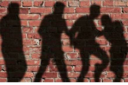 कोथरूडमध्ये टोळक्याची दहशत; अल्पवयीन मुलांवर शस्त्राने वार