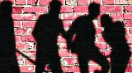डोंबिवली : कुऱ्हाड-कोयत्याचा धाक दाखवत अंत्यसंस्कार रोखला, नातेवाईकांना जबर मारहाणीचा धक्कादायक प्रकार