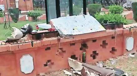 समोरच्या बाकावरून : ..तर उद्या आपल्यासाठी कुणी नसेल!